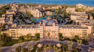 Salida del hotel Makadi Palace